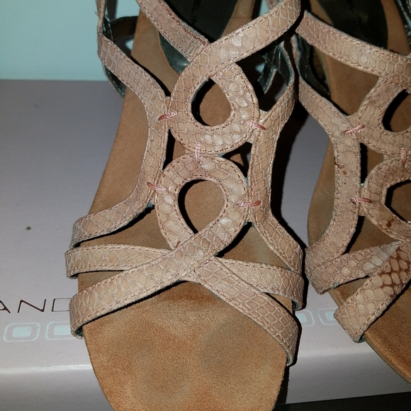 Bandolino medium orange high heel sandal size 9 - Picture 5 of 7